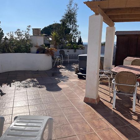 Penthouse With Private Roof Terrace And Jacuzzi Apartment Фуeнхирола Екстериор снимка
