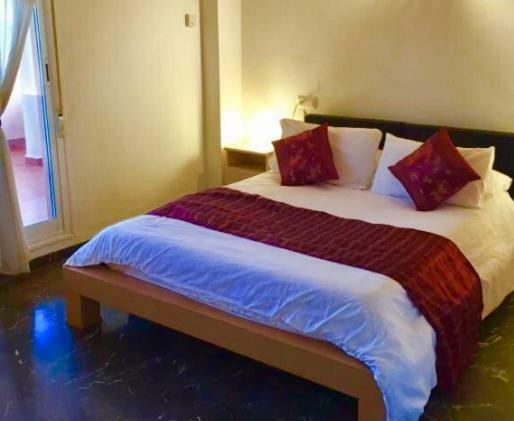 Penthouse With Private Roof Terrace And Jacuzzi Apartment Фуeнхирола Екстериор снимка