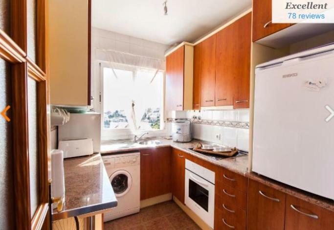Penthouse With Private Roof Terrace And Jacuzzi Apartment Фуeнхирола Екстериор снимка