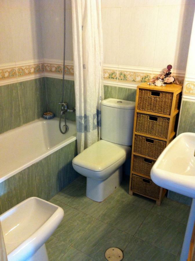 Penthouse With Private Roof Terrace And Jacuzzi Apartment Фуeнхирола Екстериор снимка